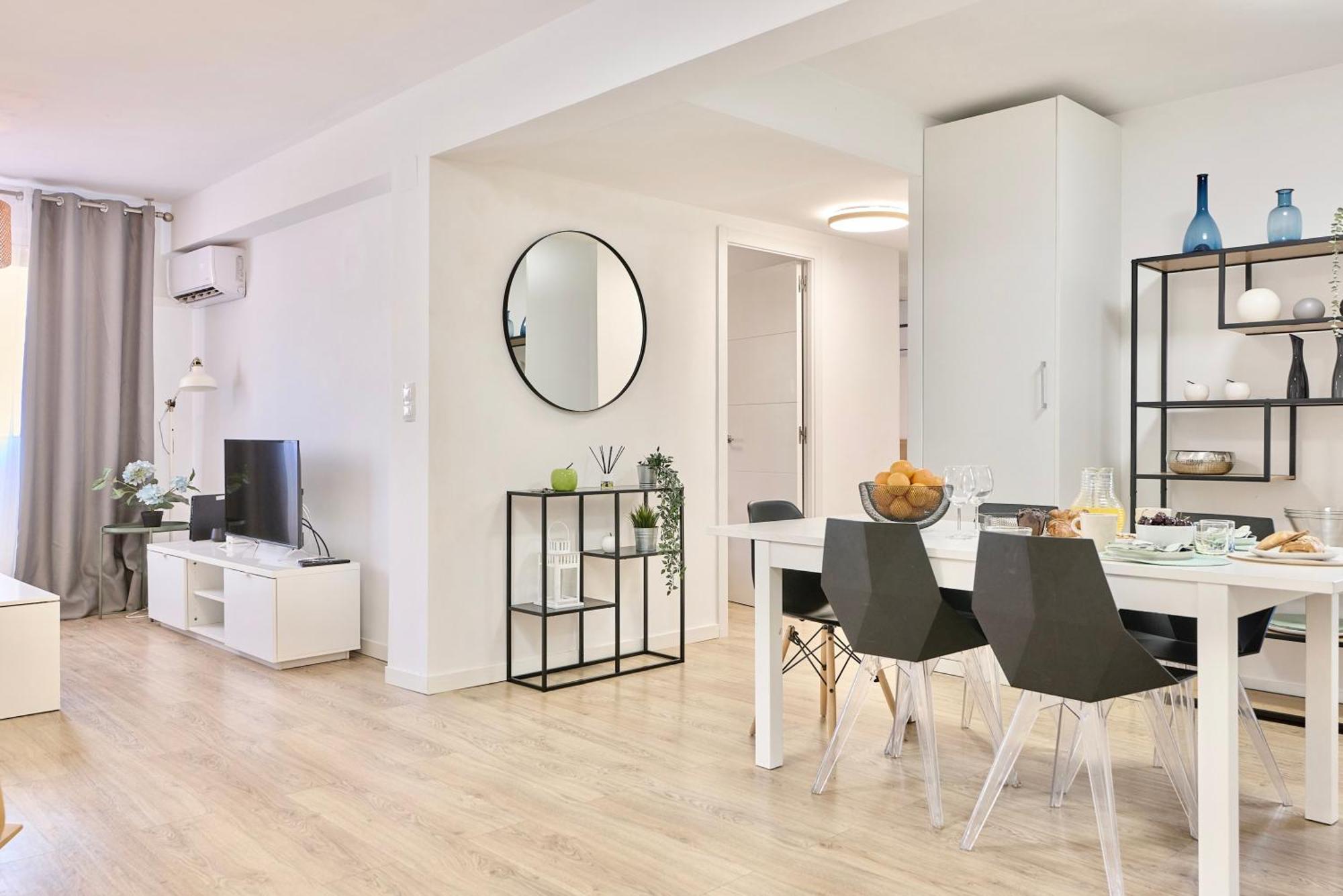 Spacious, Sunny Flat By City Of Arts & Sciences Valencia Bagian luar foto
